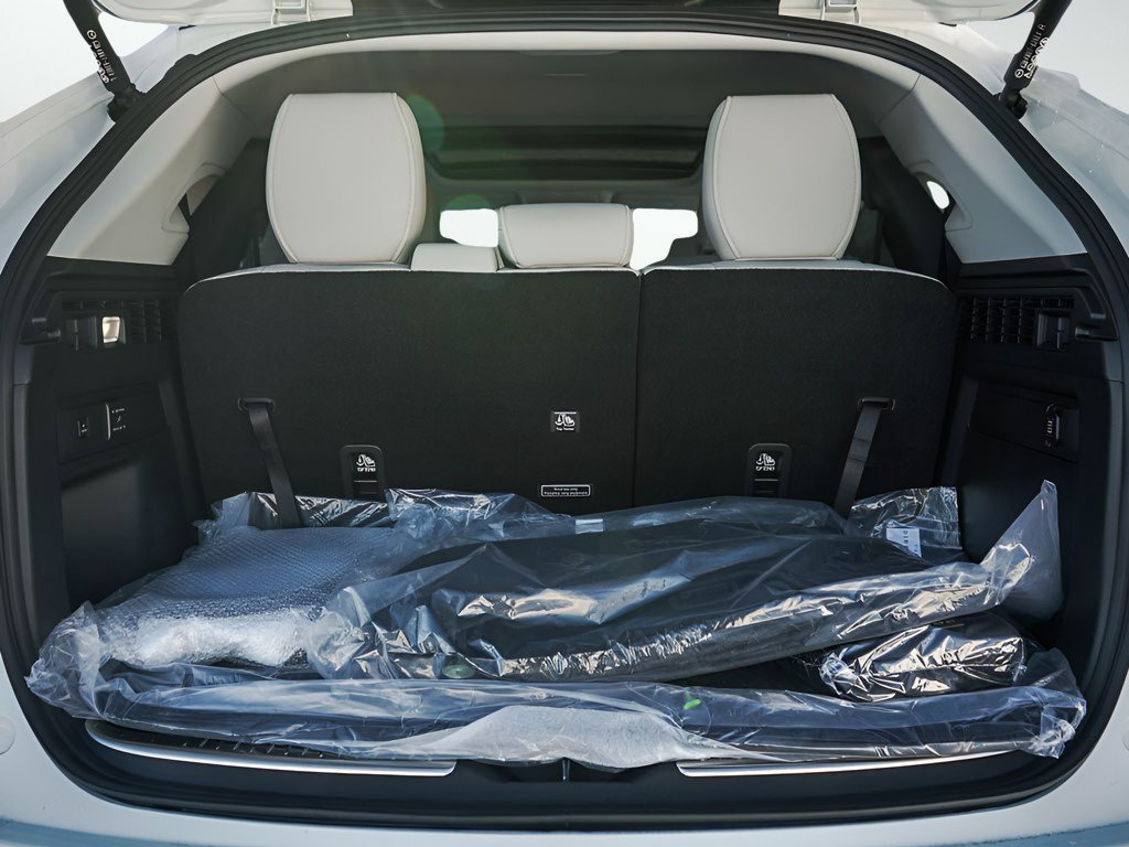 2026 Mazda CX-90 Premium Package - Photo 8