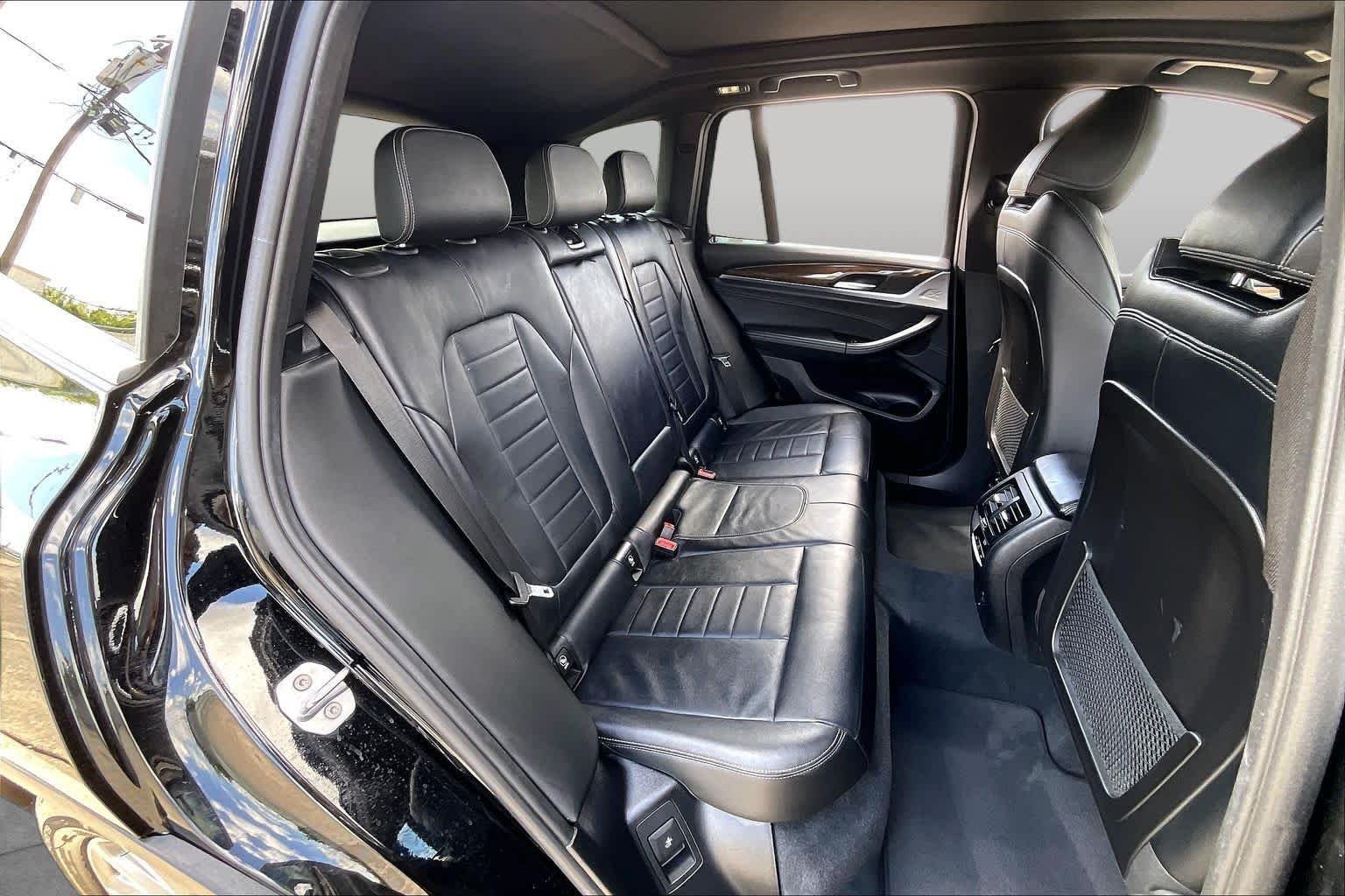 Used 2019 Jet Black BMW xDrive30i image 20