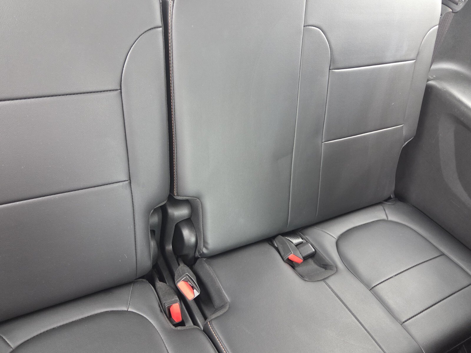 Used 2019 Graphite Metallic Chevrolet 3LT image 12
