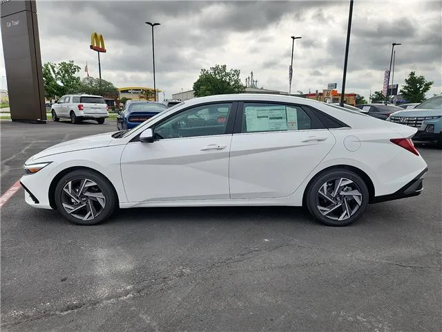 New 2026 Serenity White Pearl Hyundai Limited image 2