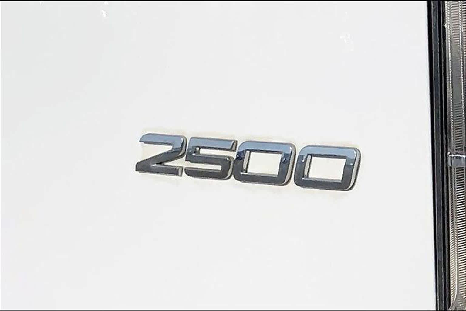 Used 2024 Arctic White Mercedes-Benz  image 27