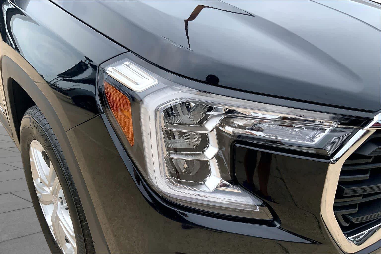 2024 GMC Terrain SLE - Photo 27