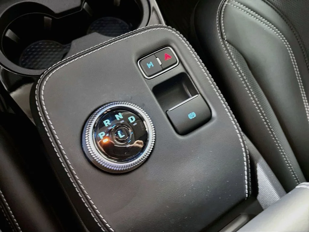 Used 2023 Vapor Blue Ford Premium image 17