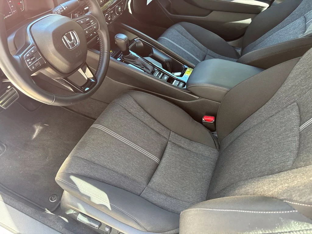 Certified Used 2025 Solar Silver Metallic Honda HYBRID SPORT image 9