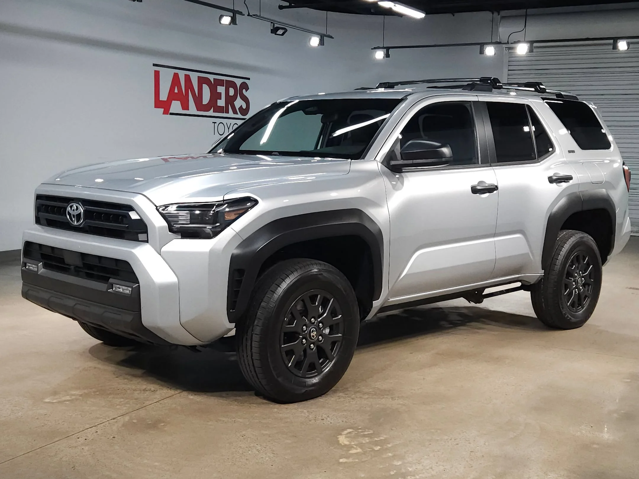 Used 2025 Cutting Edge Toyota SR5 image 3
