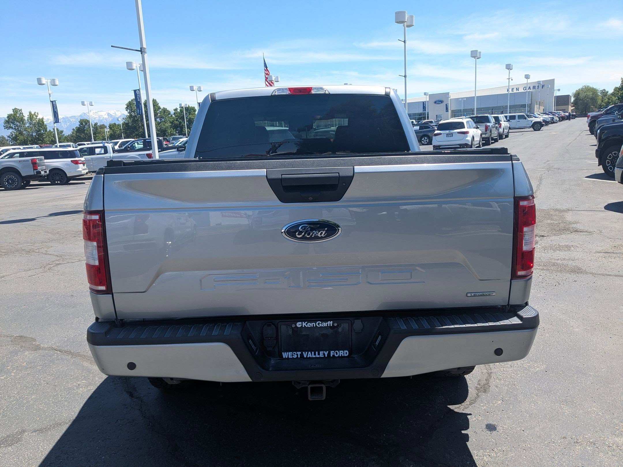 Used 2020 Iconic Silver Metallic Ford XL image 4