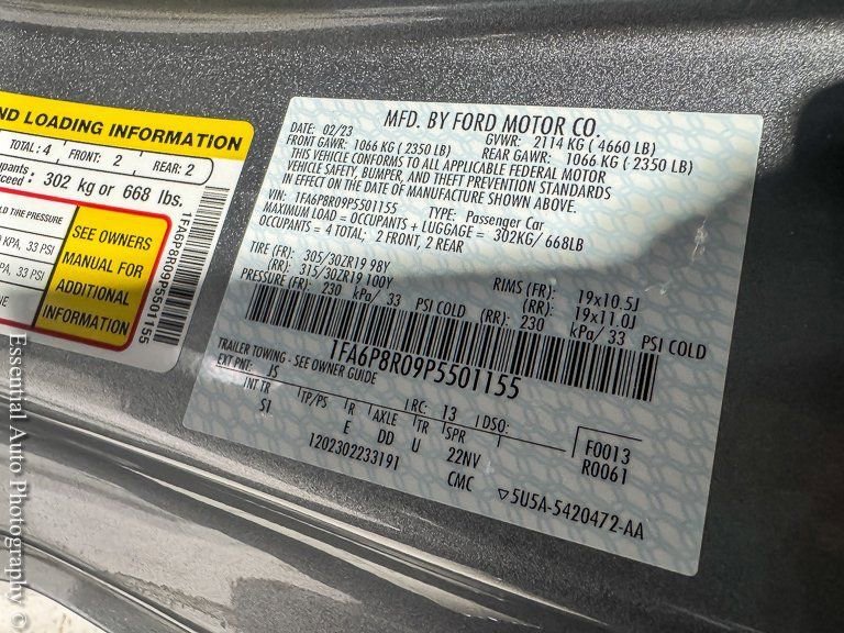 2023 FORD MUSTANG - Image 30