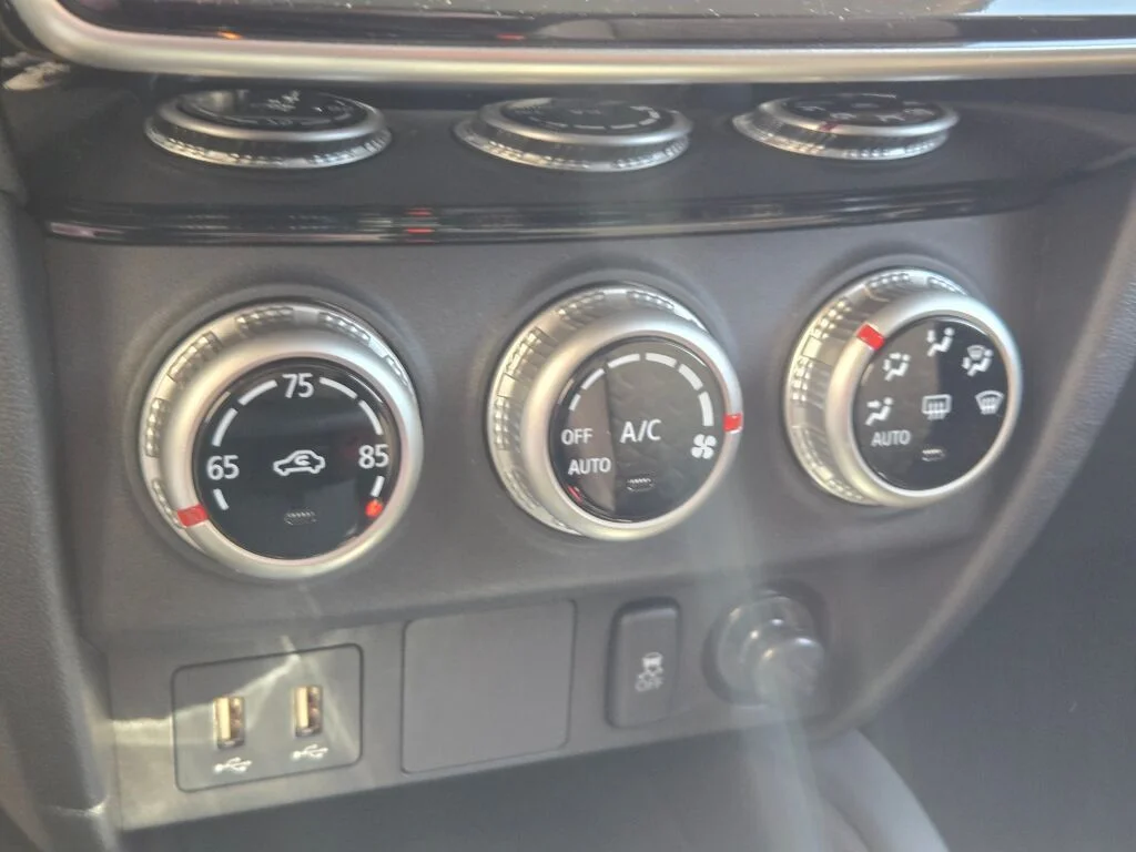 Used 2026 Gray Mitsubishi 2.0 ES image 17