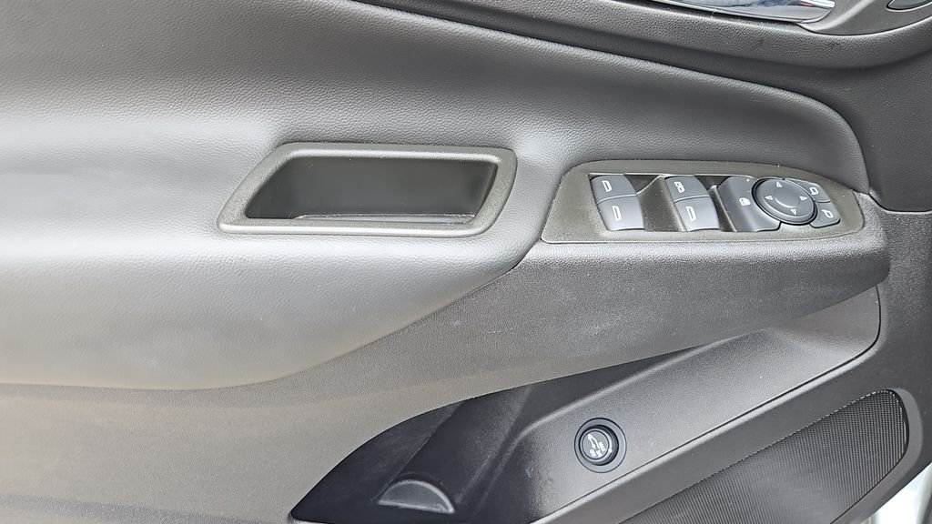 Used 2024 Gray Chevrolet LT image 7