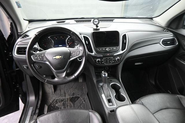 Used 2020 Black Chevrolet Premier image 20