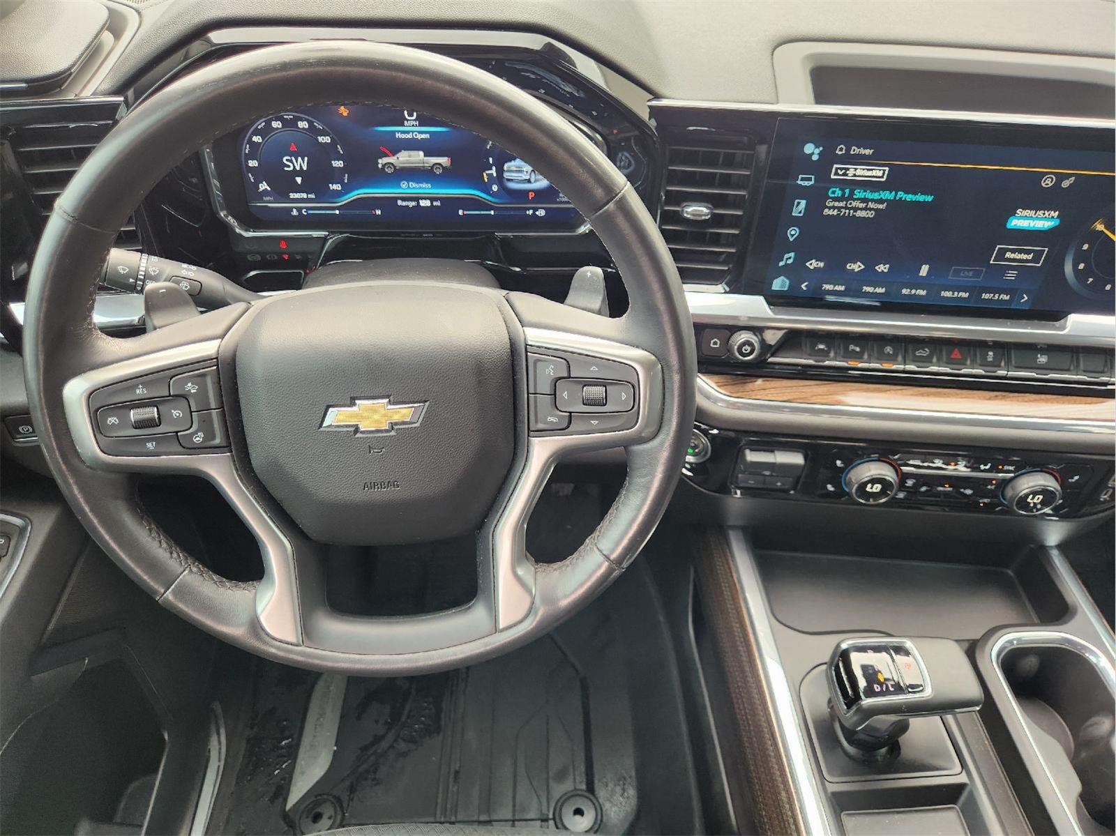 2023 Chevrolet Silverado 1500 photo 27 of 33