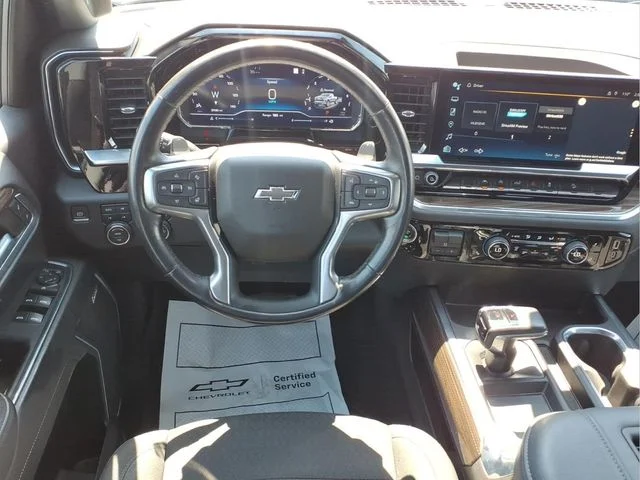 Certified Used 2022 Blue Chevrolet RST image 4