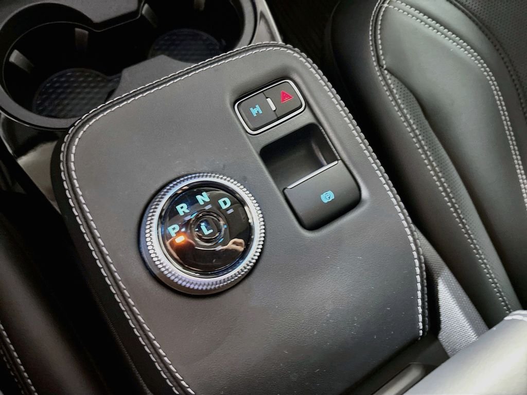 Used 2023 Vapor Blue Ford Premium image 17