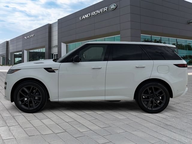 New 2026 Fuji White Land Rover Dynamic SE image 2
