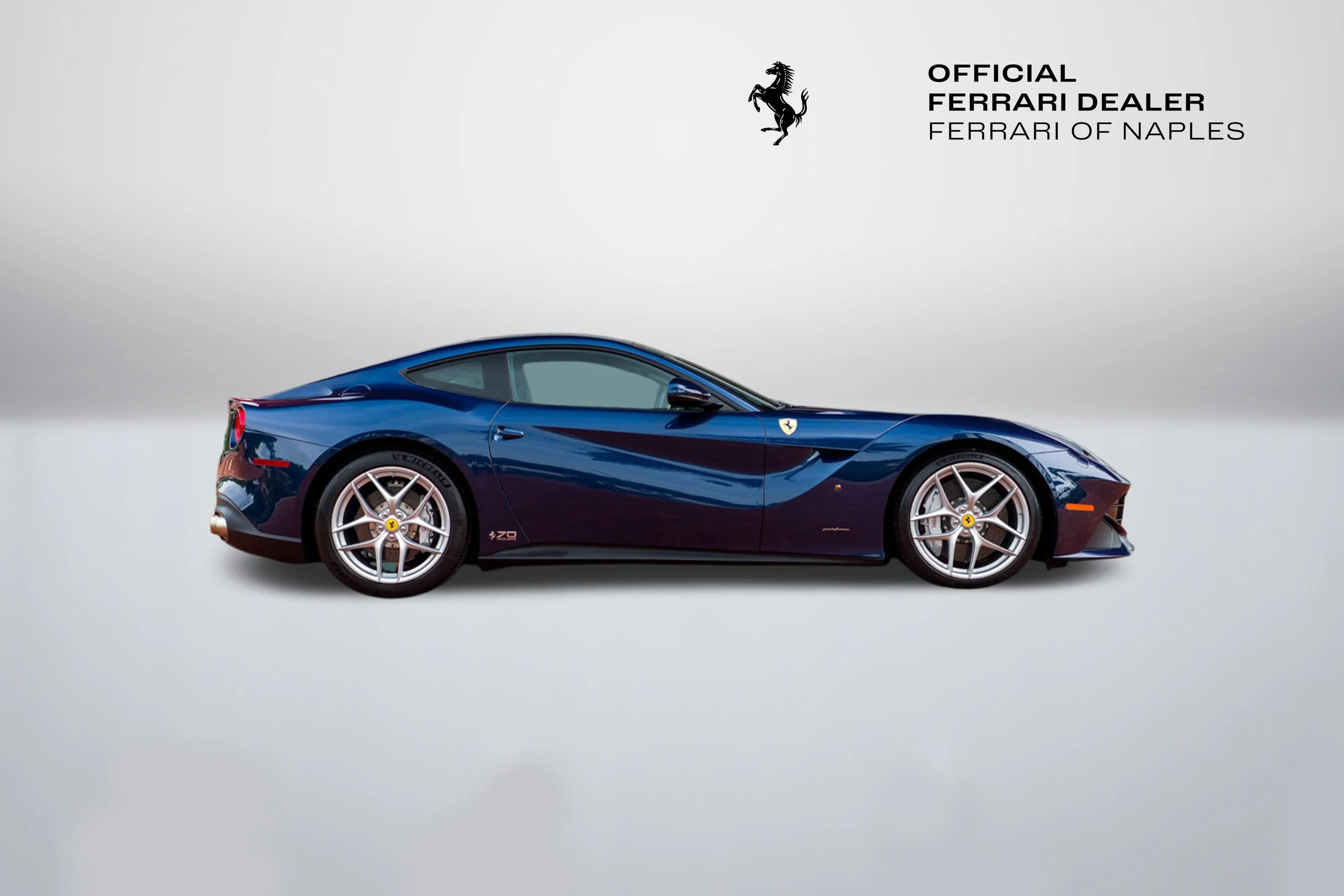 Used 2017 Blu Swaters Ferrari Berlinetta image 10
