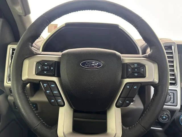 Used 2016 Caribou Metallic Ford Lariat image 18