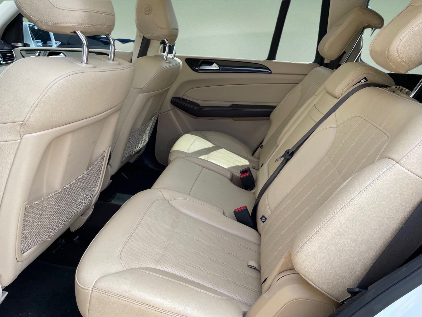 Used 2017  Mercedes-Benz GLS 450 image 20
