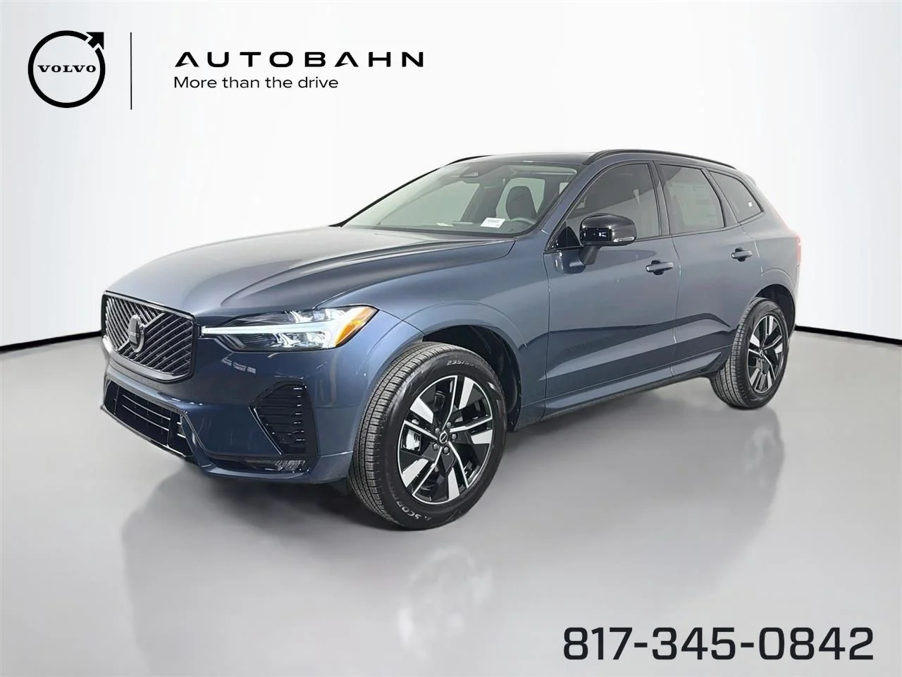 2026 Volvo XC60 B5 Core Dark AWD's photo