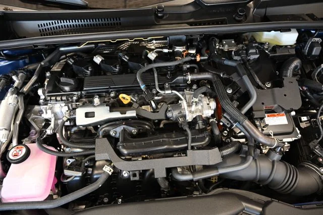2026 Toyota Prius Plug-in Hybrid SE - Photo 32