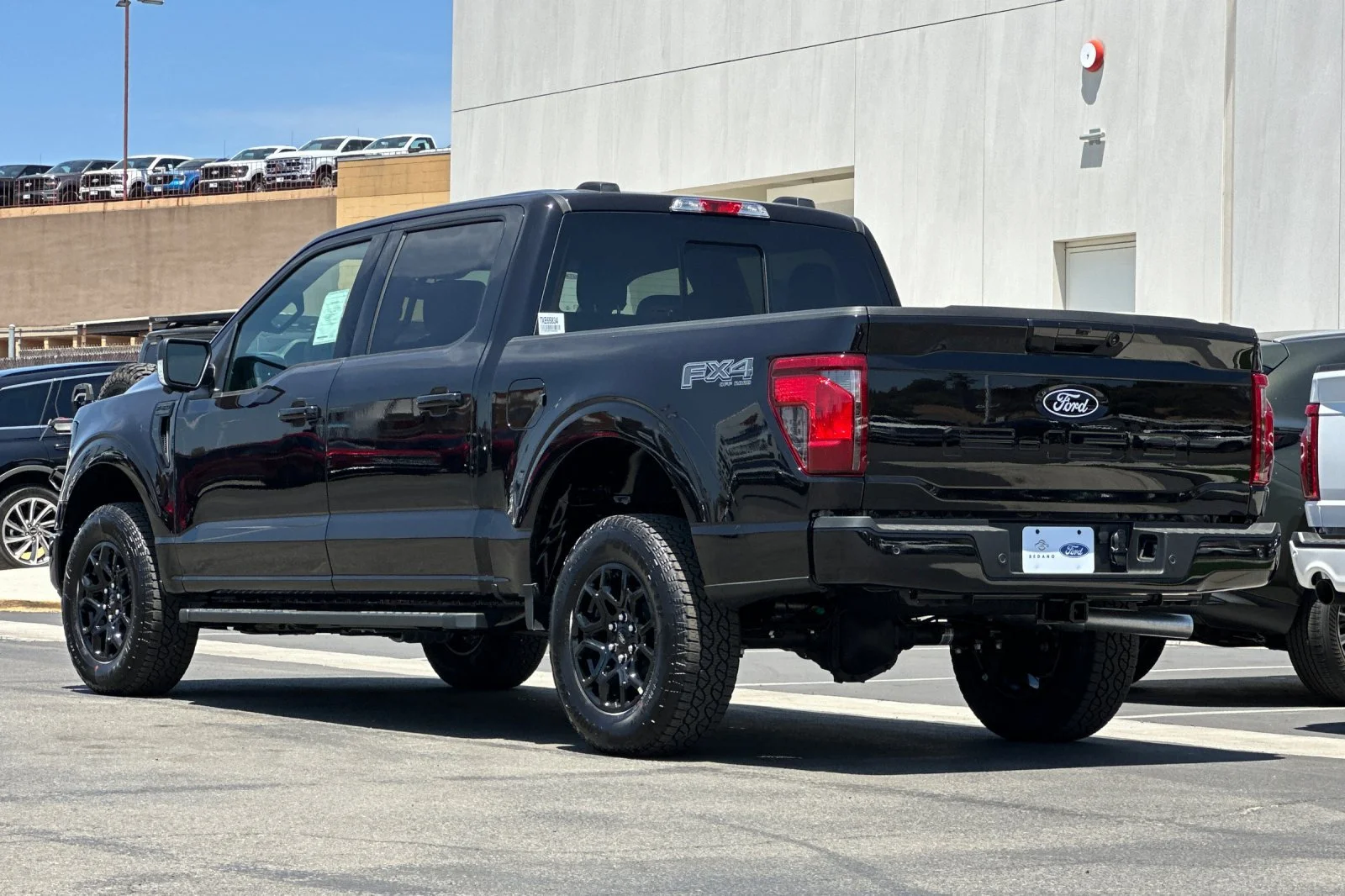 New 2026 Agate Black Metallic Ford XLT image 5