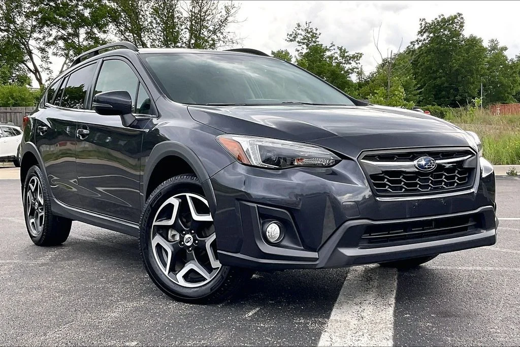 Used 2018 Dark Gray Metallic Subaru 2.0i Limited image 34