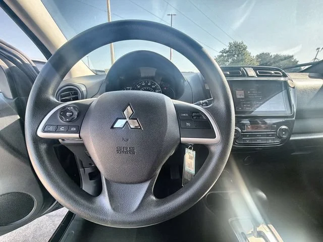 Used 2024 Black Mitsubishi ES image 11