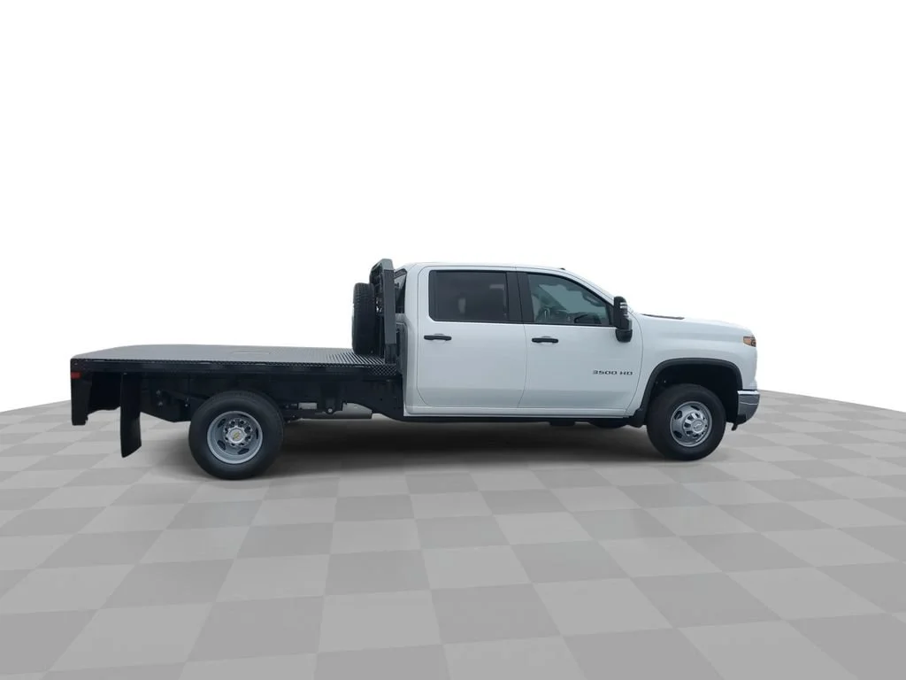 New 2026 Summit White Chevrolet Work Truck image 9