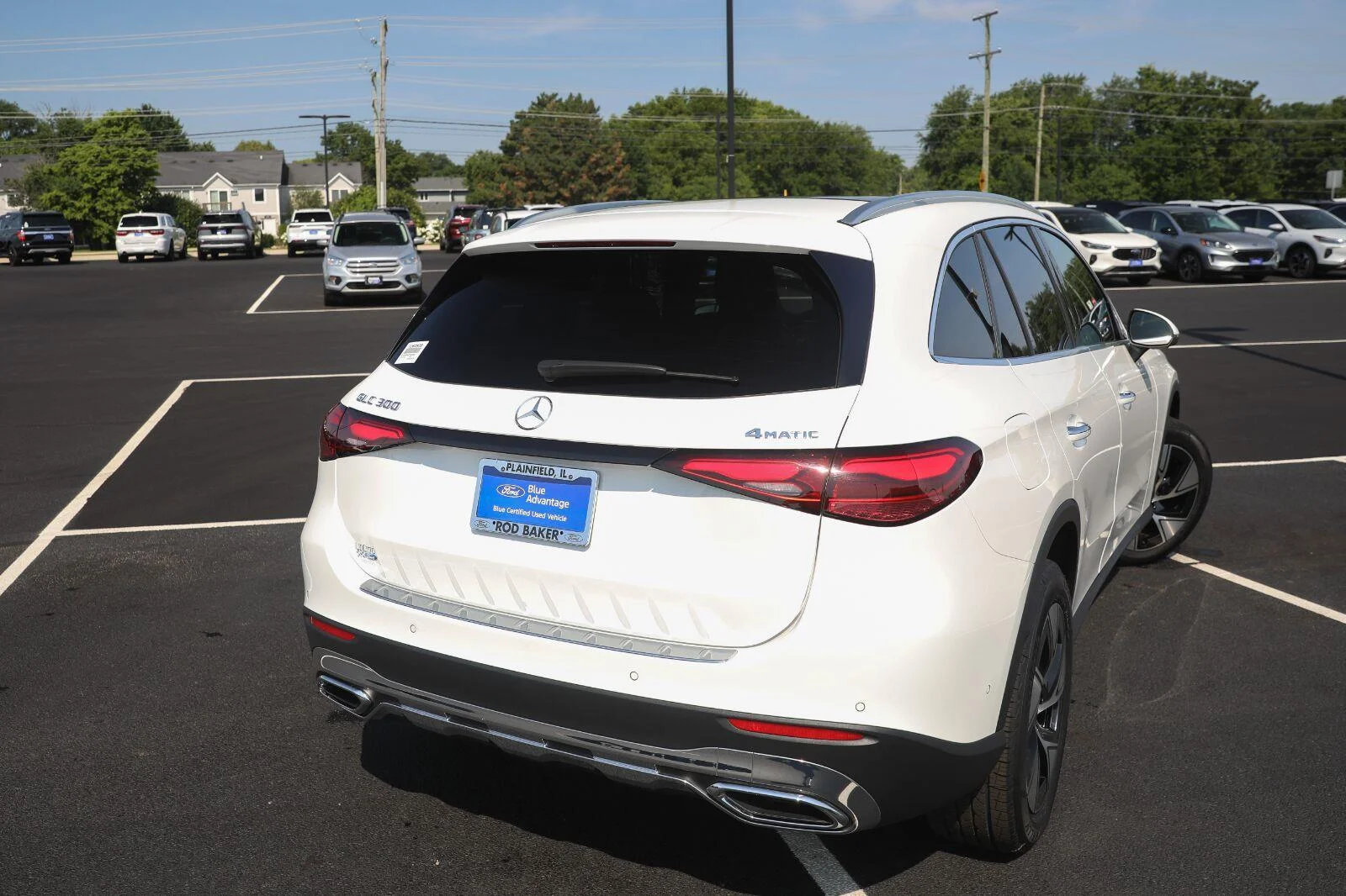 Used 2023 Polar White Mercedes-Benz GLC 300 image 14