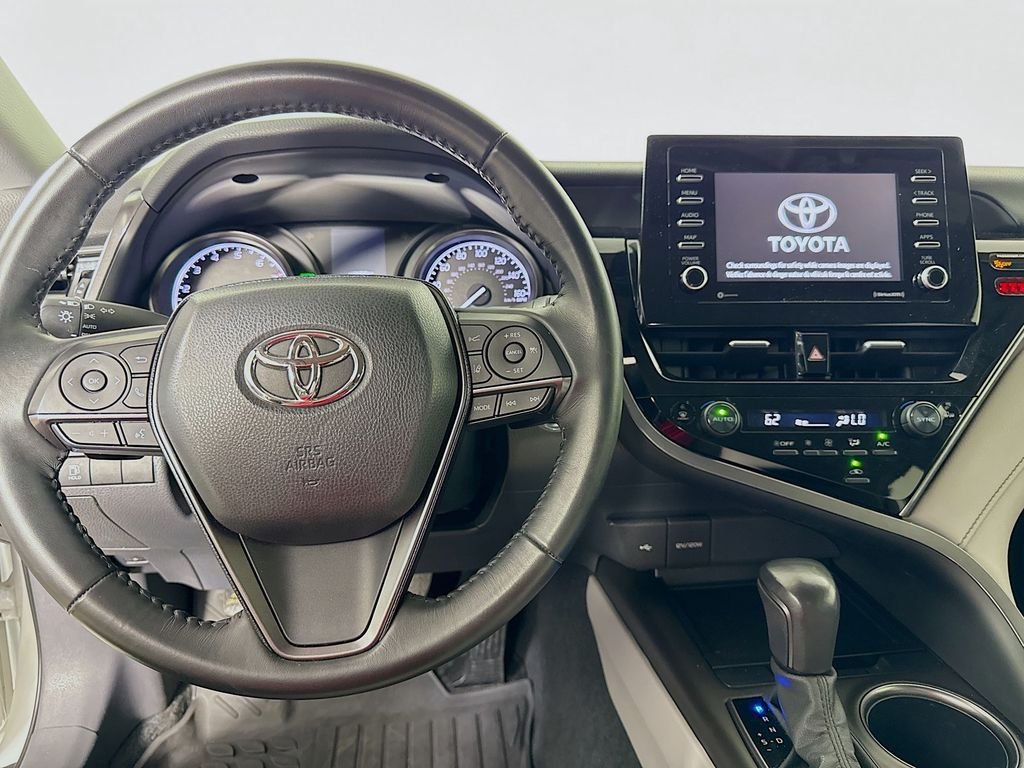 Used 2023 Ice Cap Toyota SE image 20
