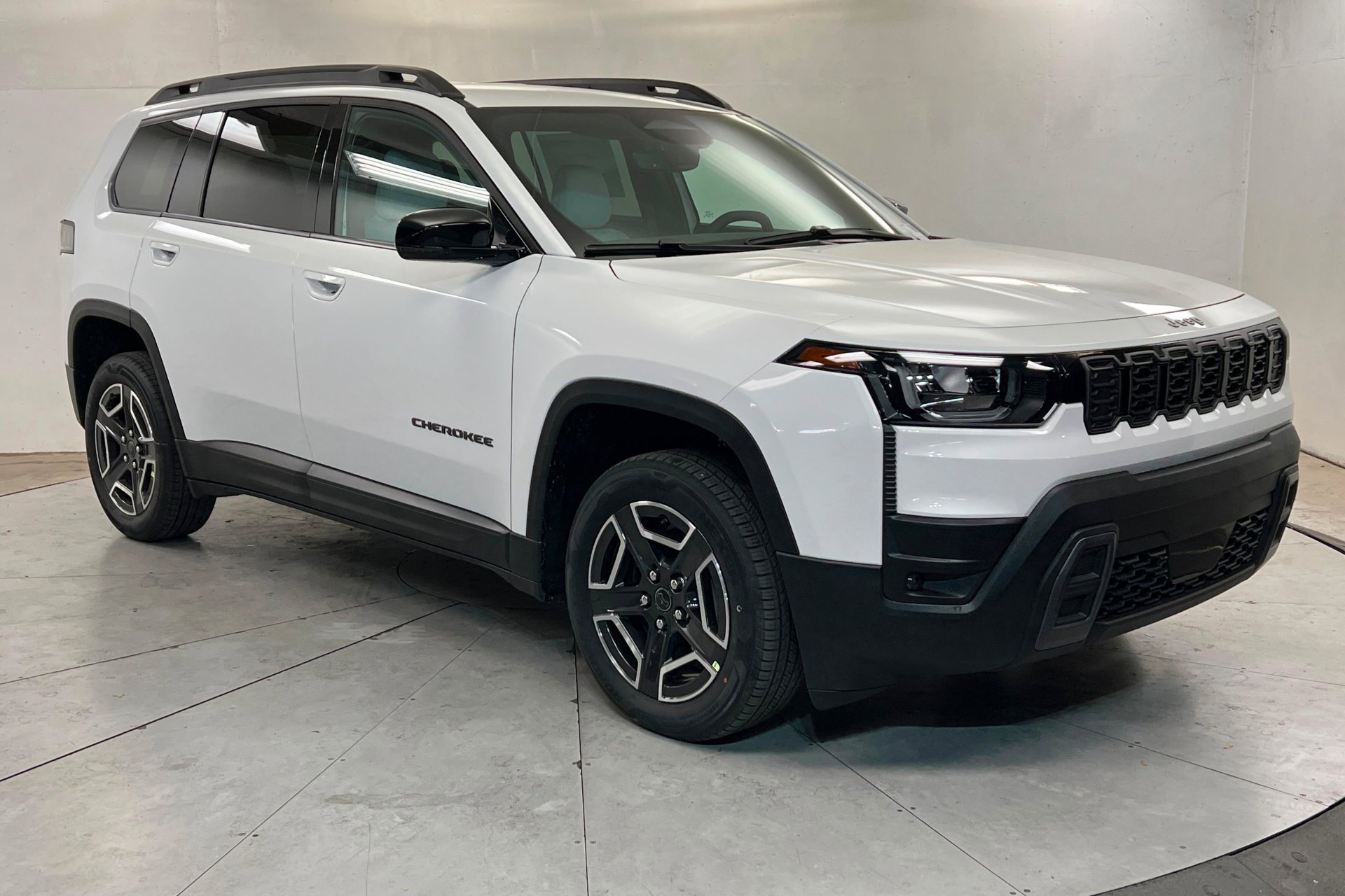 New 2026 Bright White Clear-Coat Exterior Paint Jeep Limited image 8