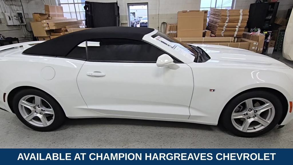 Used 2023 SUMMIT WHITE Chevrolet 3LT image 11