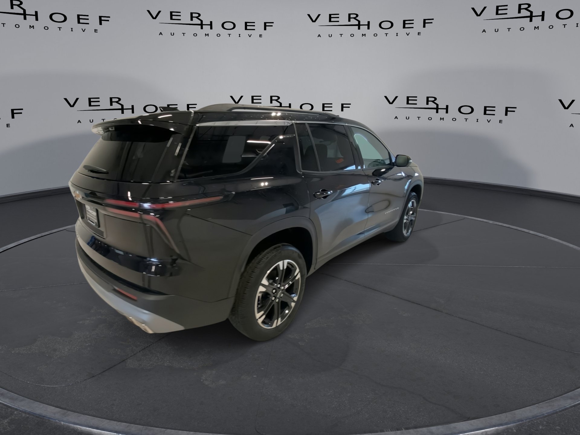 2027 Chevrolet Traverse LT - Photo 8