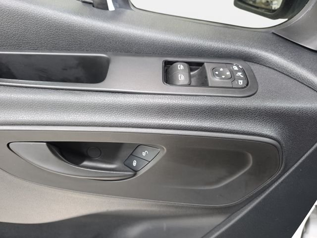 Used 2022 White Mercedes-Benz Passenger 144 WB image 28