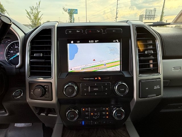 Used 2019 White Ford LARIAT image 17