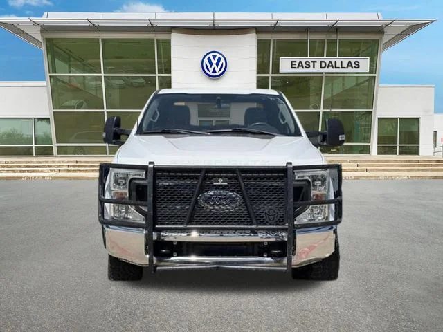 Used 2022 White Ford XL image 2