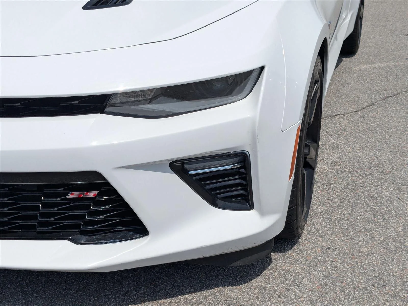 Used 2017 Summit White Chevrolet 1SS image 9