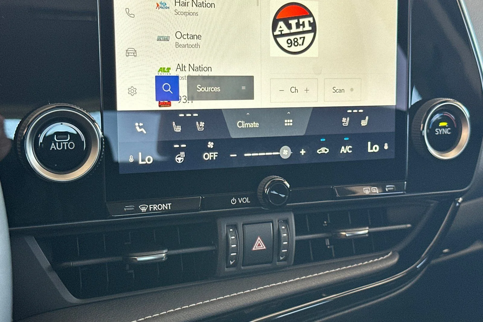Certified Used 2025 Caviar Lexus 350h Premium image 17