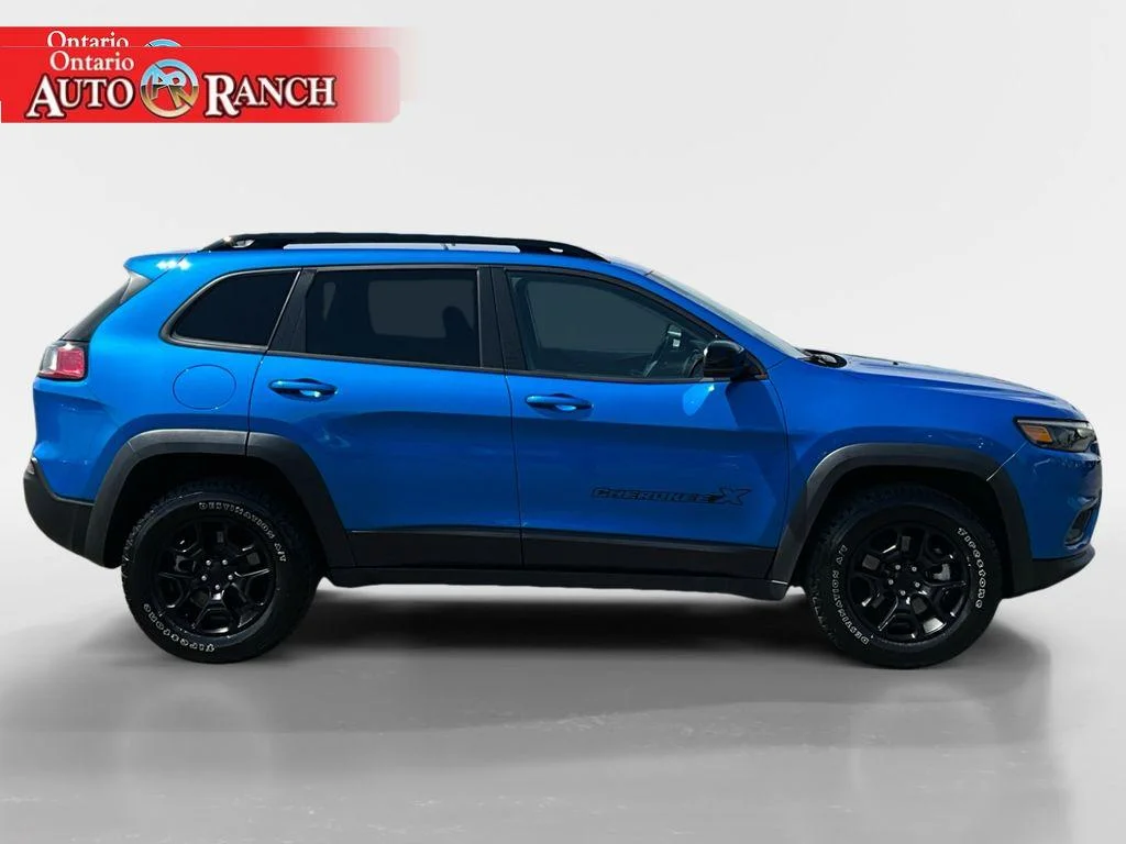 Used 2022 Hydro Blue Pearlcoat Jeep X image 6