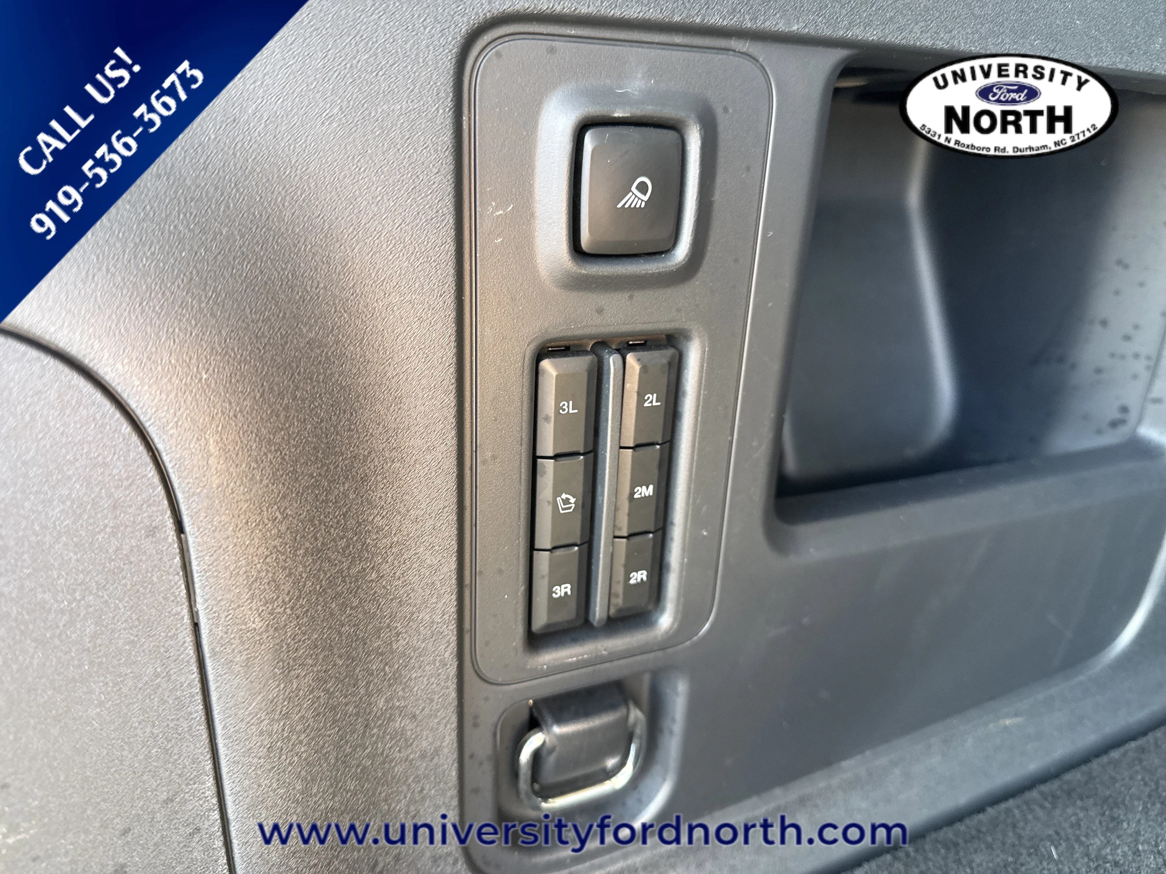 Used 2025 Agate Black Metallic Ford Platinum image 54