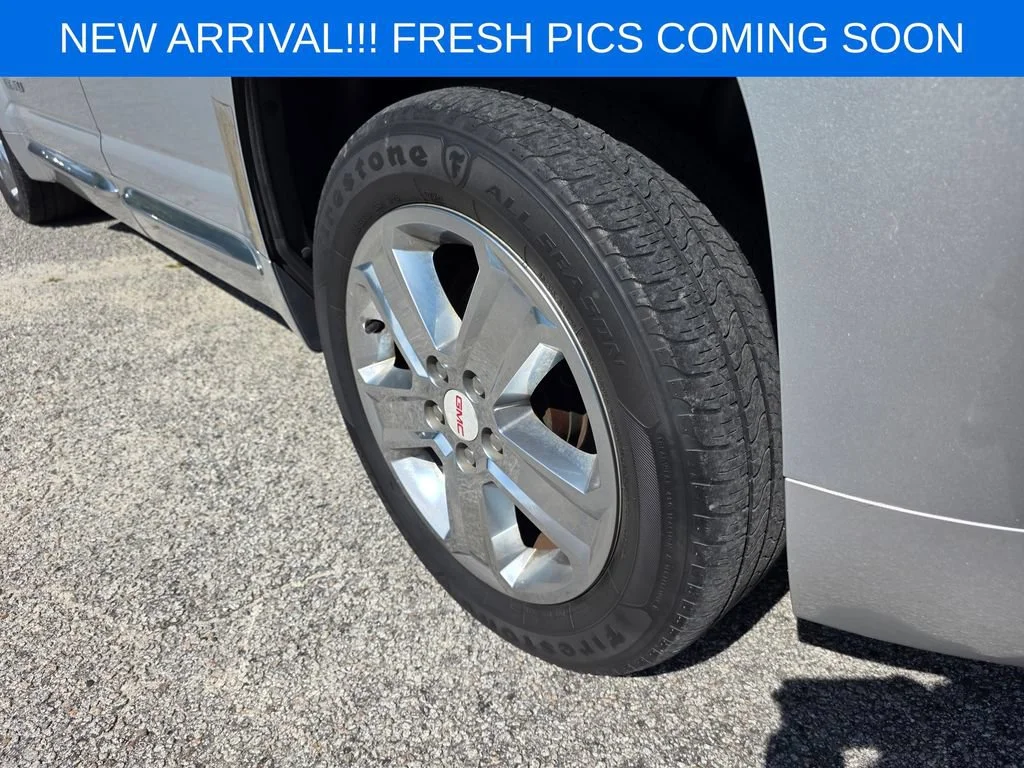 Used 2013 Quicksilver Metallic GMC Denali image 7