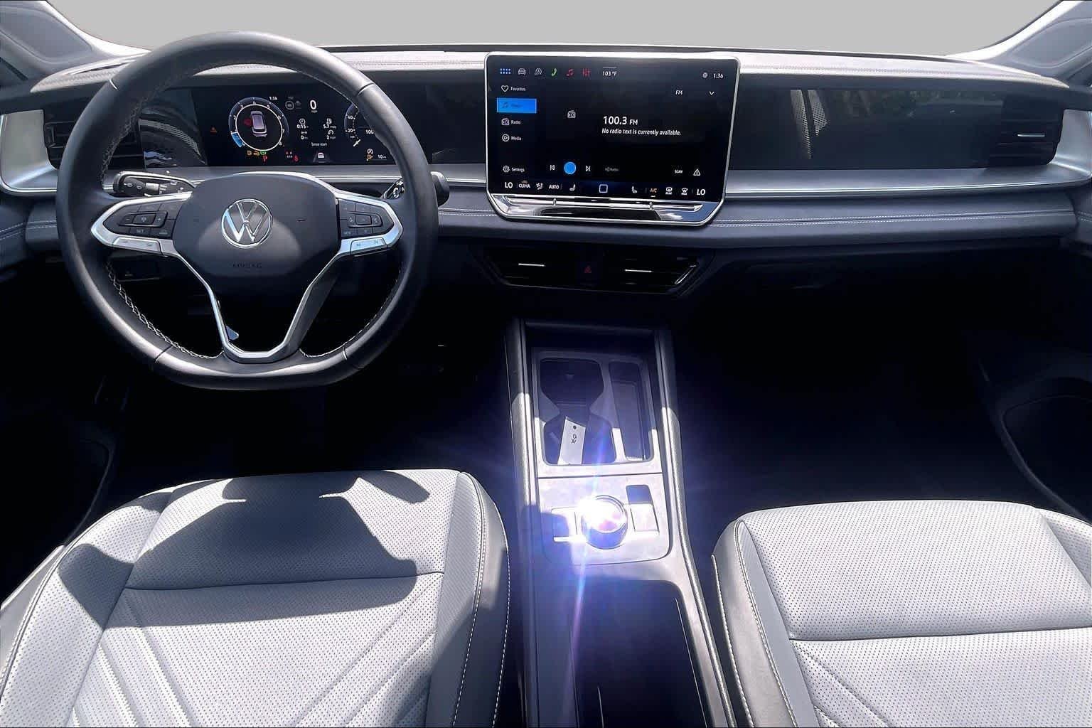 Used 2026 Pure White Volkswagen SE image 15