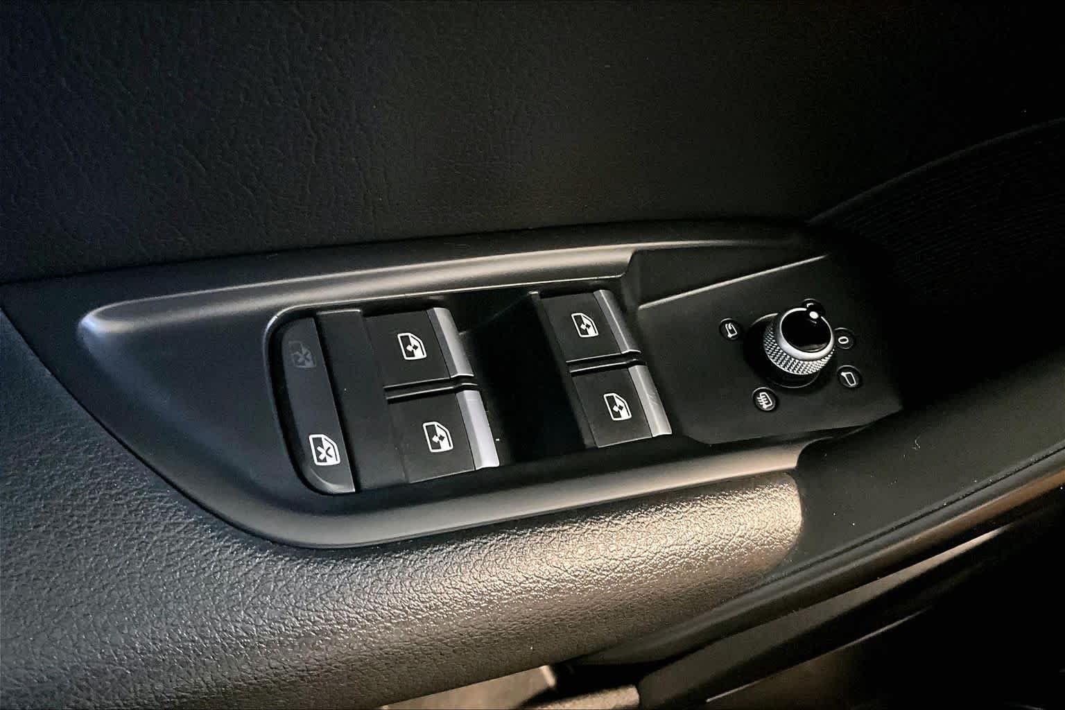 Used 2018 Monsoon Gray Metallic Audi Premium Plus image 37