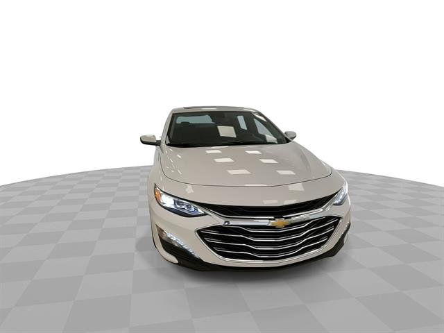 2023 Chevrolet Malibu LT, photo 3 of 12