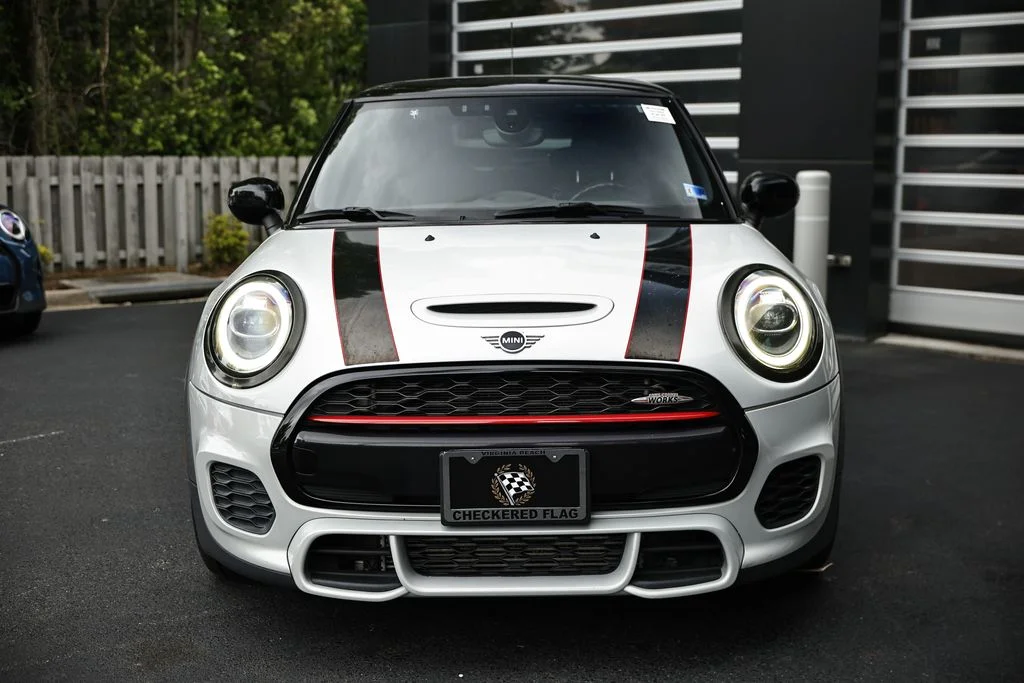 Used 2021 White Silver Metallic MINI Signature image 15