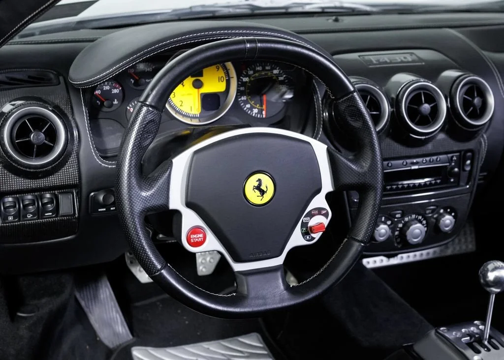 Used 2006 Grigio Titanio Metall Ferrari Spider OEM Manual image 20