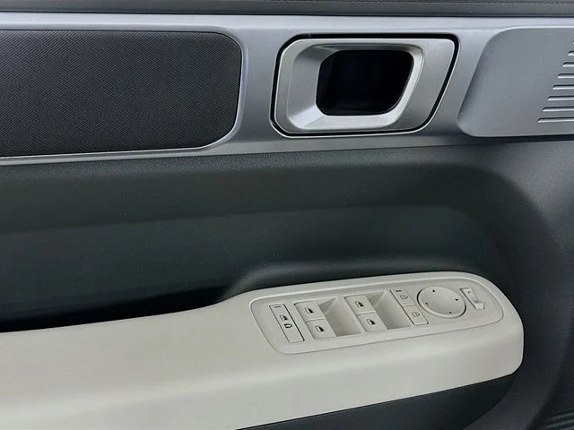 New 2026 Gray Hyundai SE image 10
