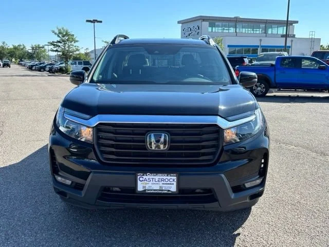 Used 2022 Black Honda RTL image 9