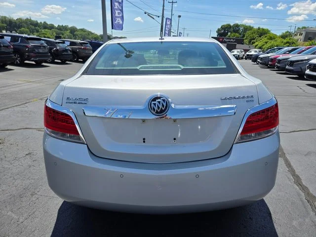 Used 2011 Silver Buick CXL image 7