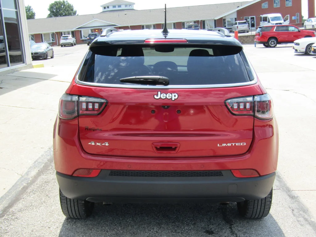 Used 2025 Red Jeep Limited image 4