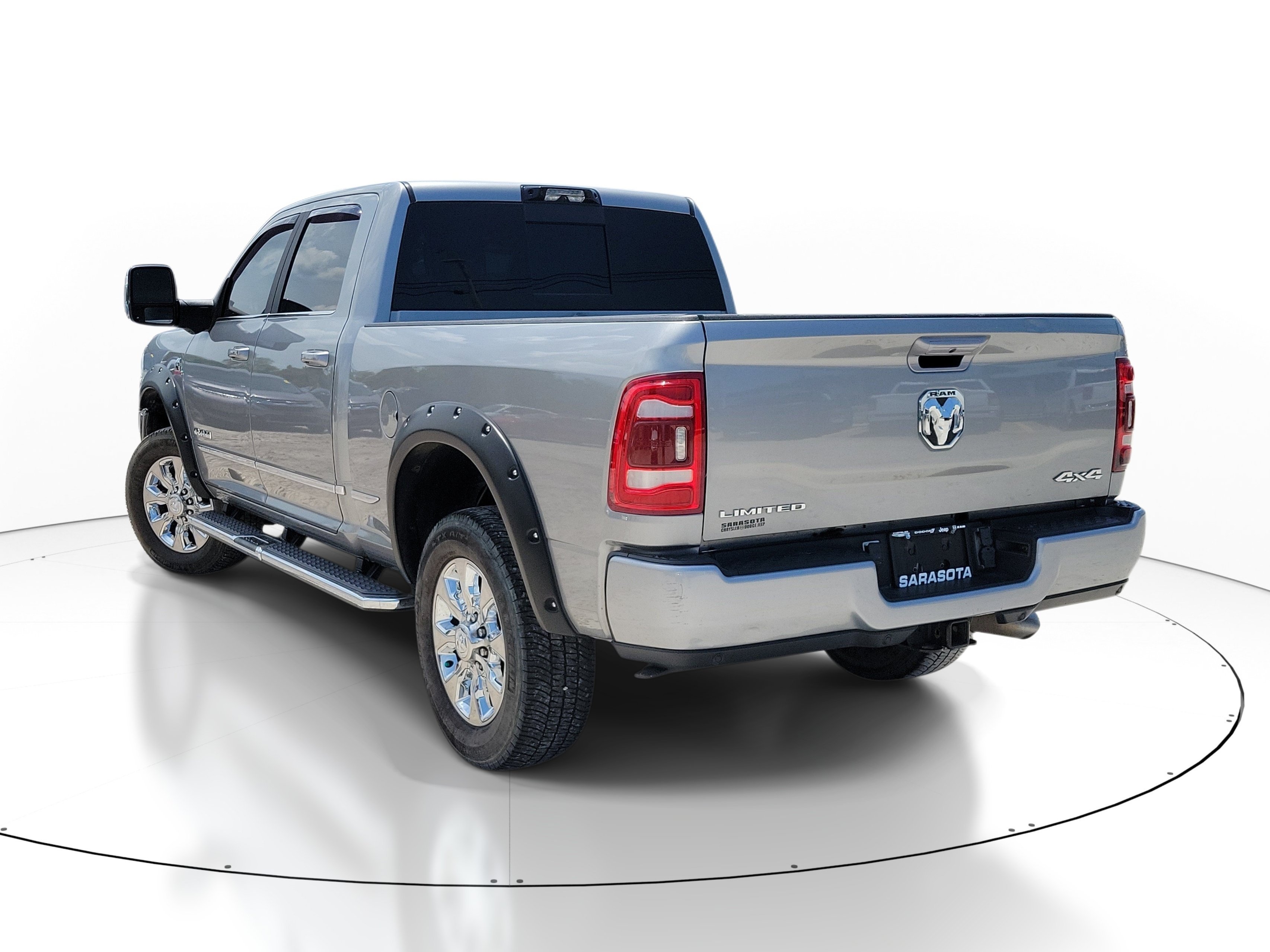 Used 2023 Billet Silver Metallic Clearcoat Ram Limited image 4